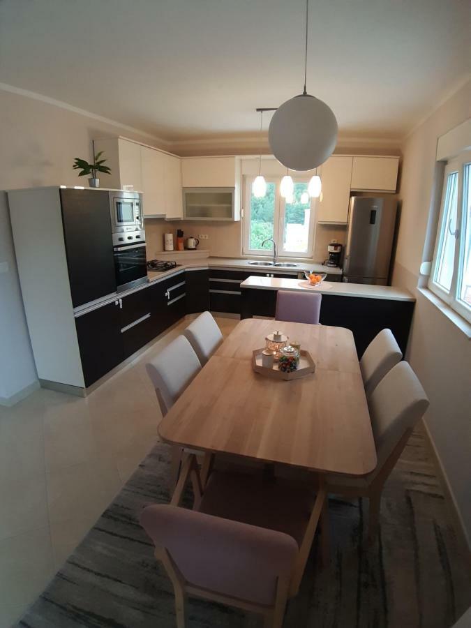 Sea Stone Apartment Ποντστράνα Εξωτερικό φωτογραφία